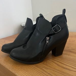 Black boots